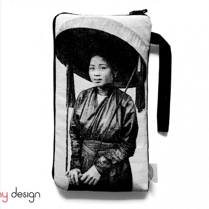 Phone pouch - Vietnamese woman pattern